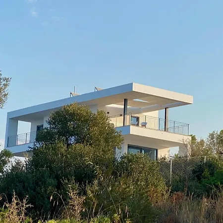 Vila Pinea - Newly Built Modern Few Minutes From The - Evgiros