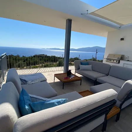 Pinea - Newly Built Modern Few Minutes From The - Луксозна вила *