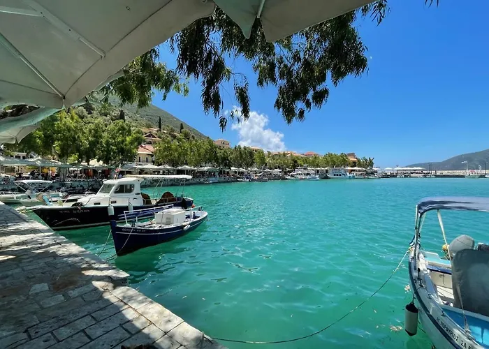 Pinea - Newly Built Modern Few Minutes From The - Villa